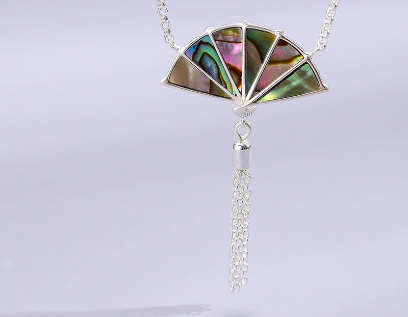 Mother of Pearl Oriental Fan Necklace