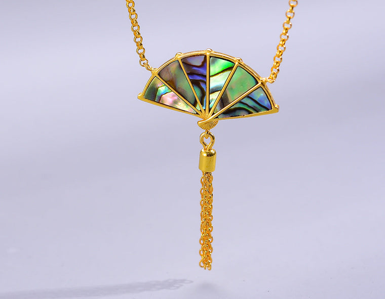 Mother of Pearl Oriental Fan Necklace