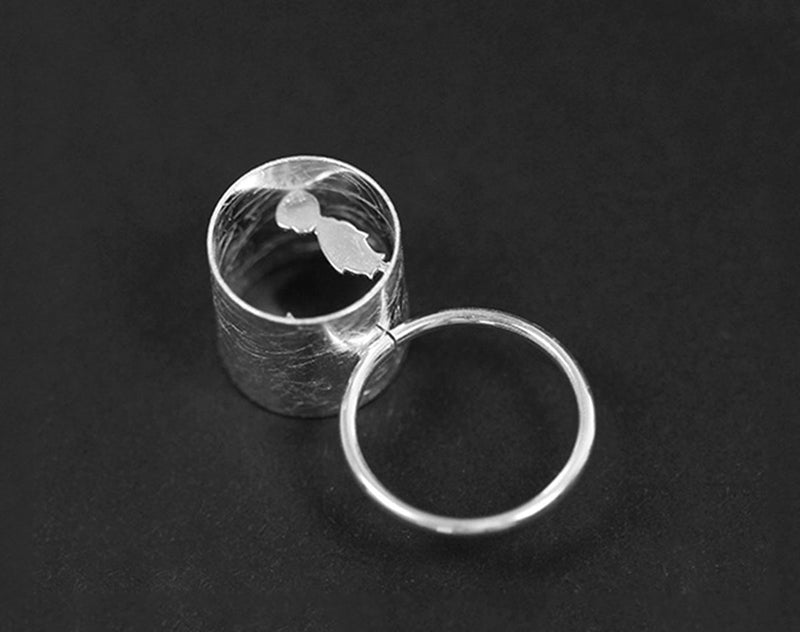 Boy and Girl Meets Cat Ring Ring - FaunaFloral