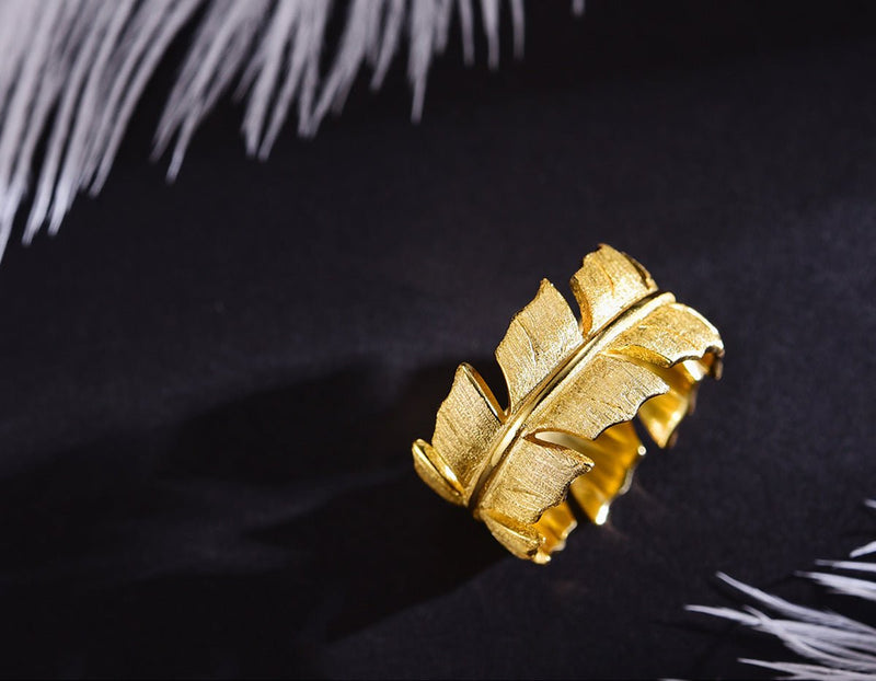 Classic Feather Ring Ring - FaunaFloral