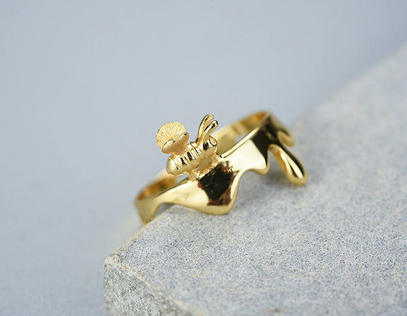 Dripping Honey & Bee Ring Ring - FaunaFloral