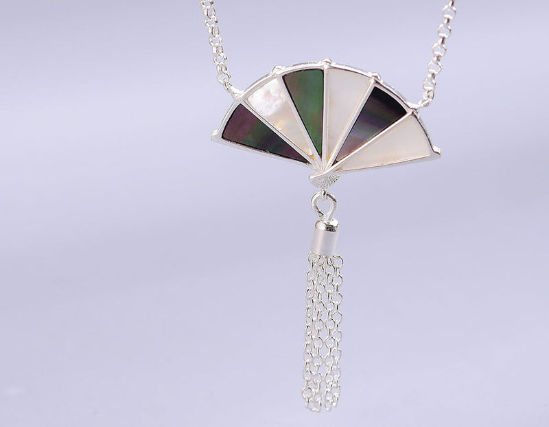 Mother of Pearl Oriental Fan Necklace