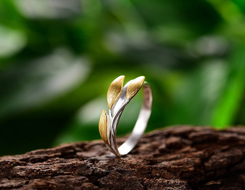 Golden Leaves Ring Ring - FaunaFloral