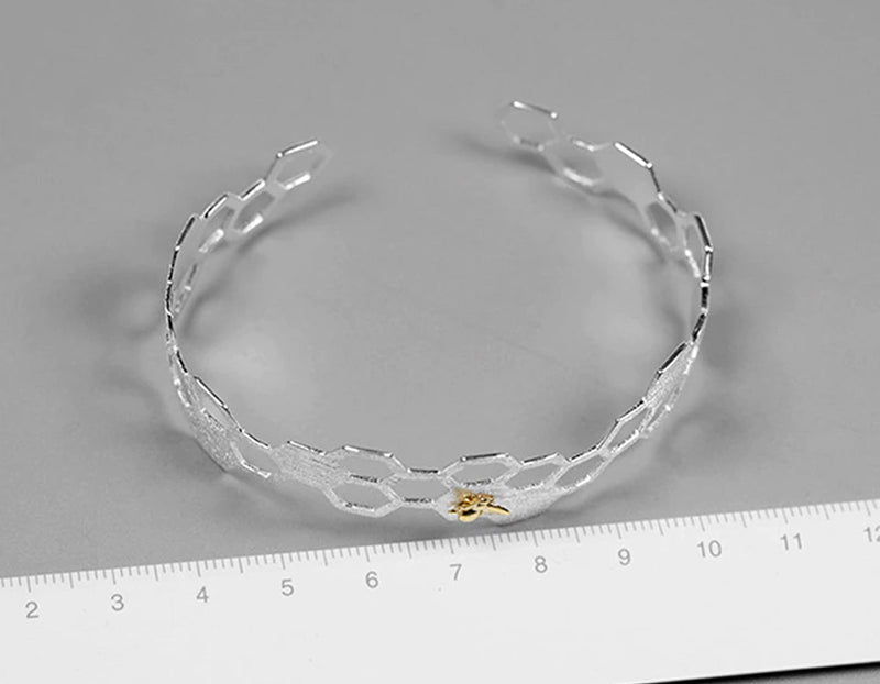 Honeycomb Bangle Bangle - FaunaFloral