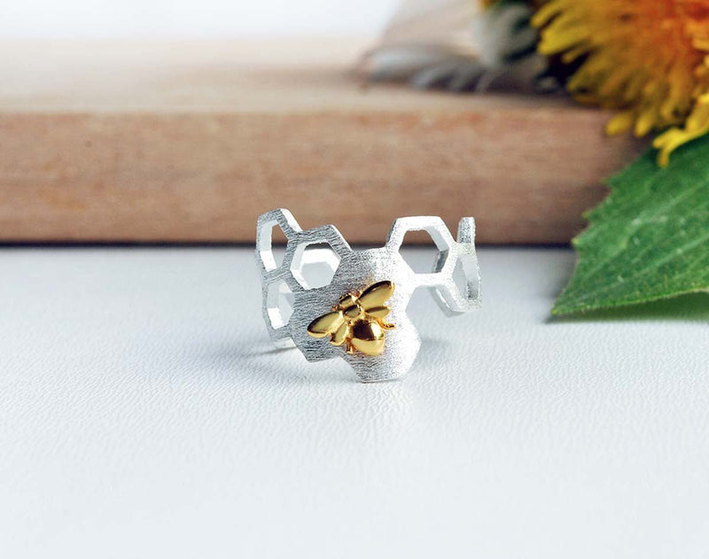 Honeycomb Ring Ring - FaunaFloral