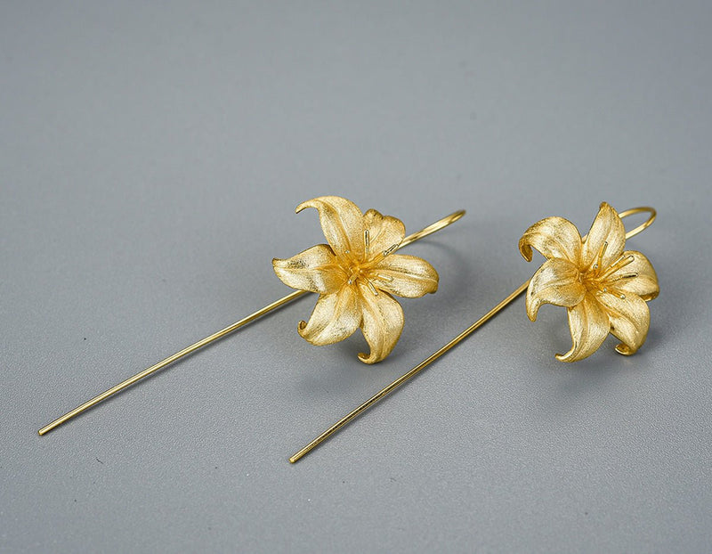 Lily Flower Earring Earring - FaunaFloral