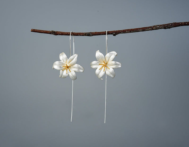 Lily Flower Earring Earring - FaunaFloral