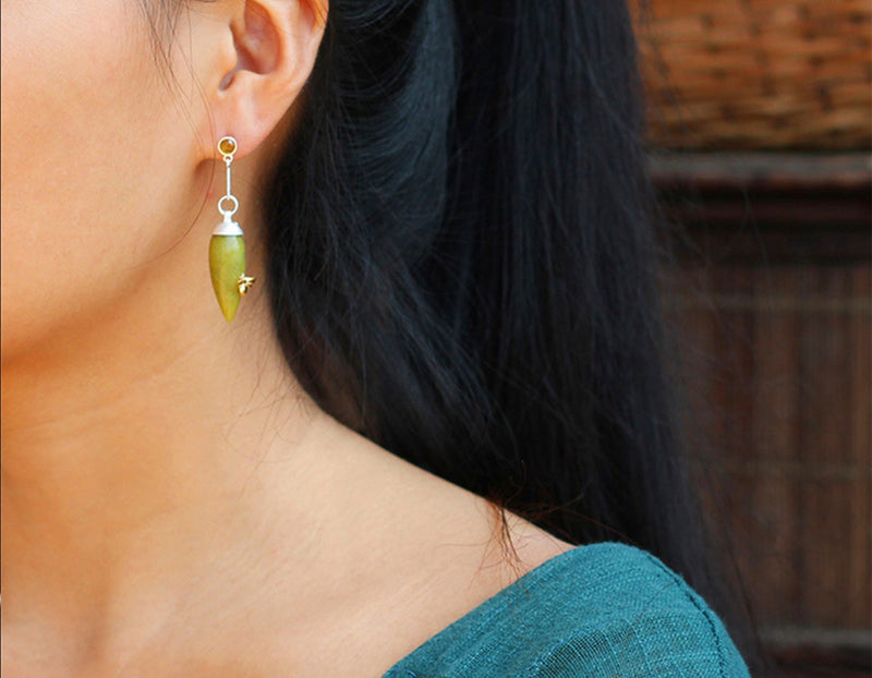 Serpentine Bee Earring