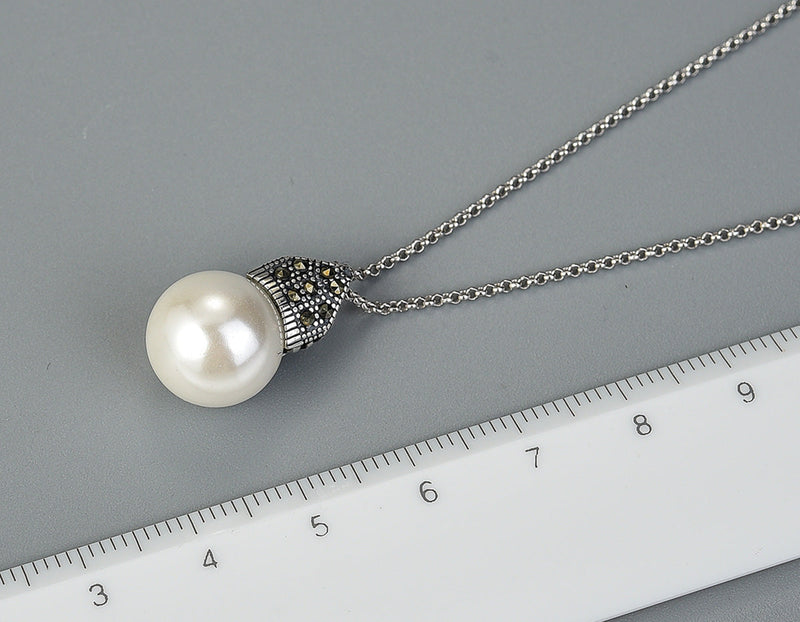 Studded Pearl Necklace