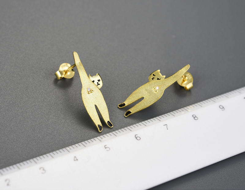 Naughty Kitten Stud Earrings