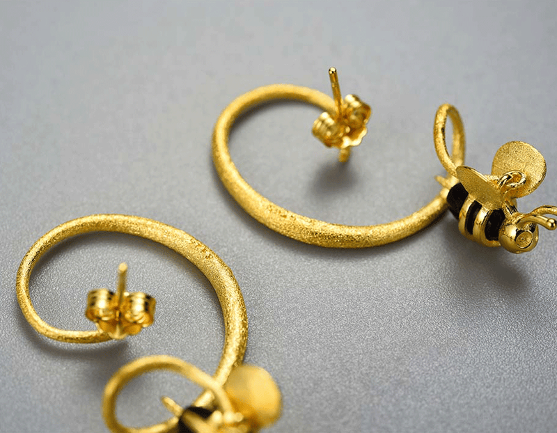 Twirl Honey & Bee Earring