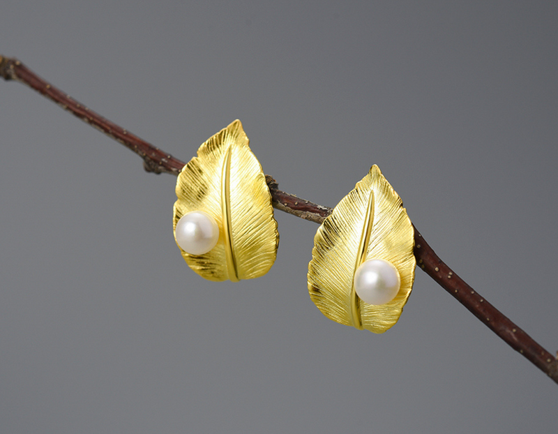 Pearl Leaf Stud Earrings