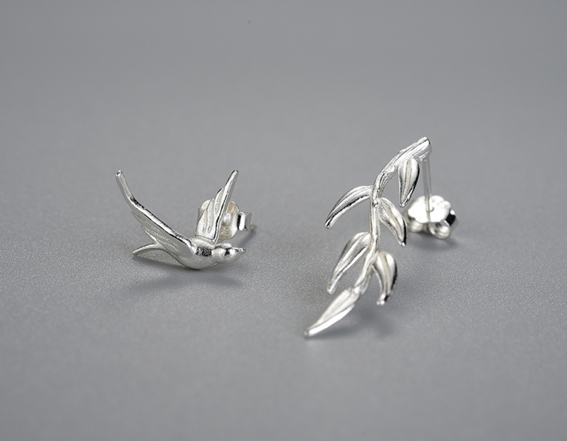 Swallow Willow Earring