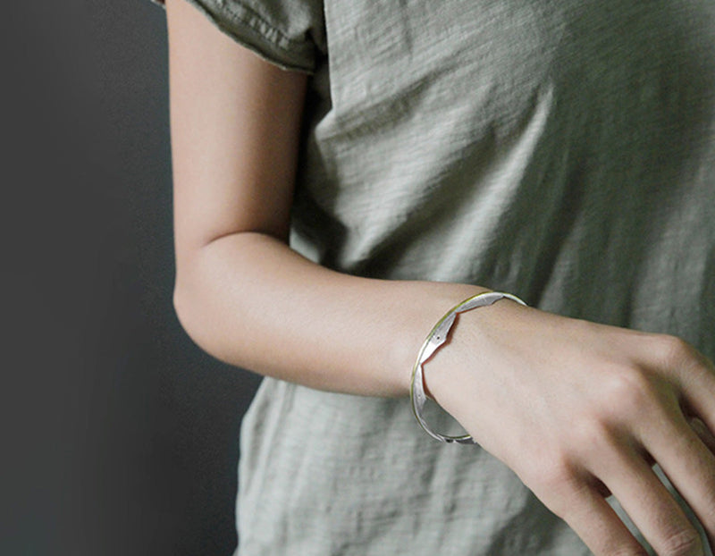 Lotus Flower Minimalist Bangle