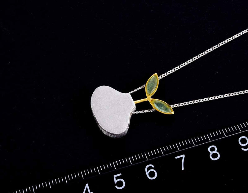 Spring in the Air Leaf Pendant