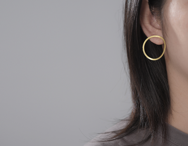 Minimalist Big Round Earring