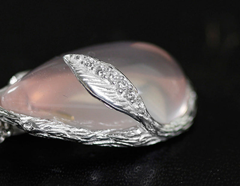 Magnolia Crystal Vase Pendant