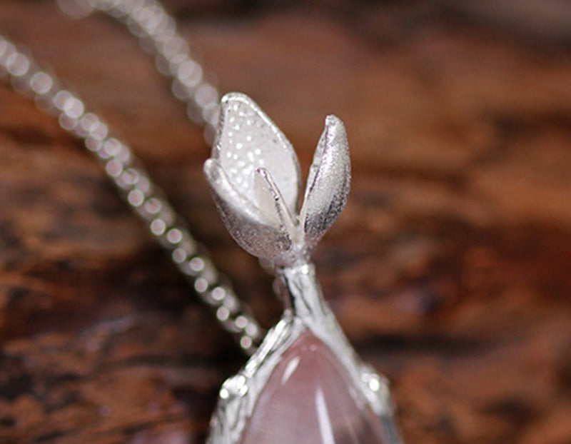 Magnolia Crystal Vase Pendant