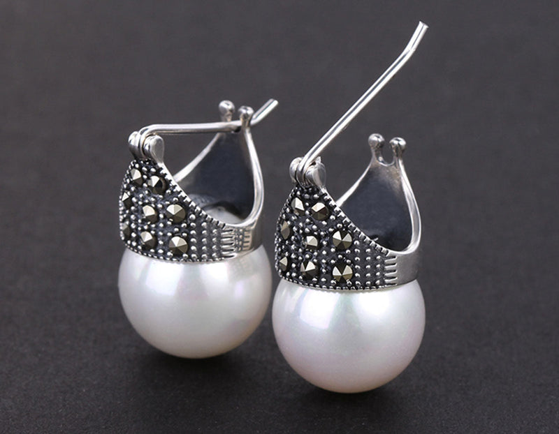 Studded Pearl Earring