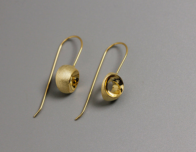 Stereoscopic Earring