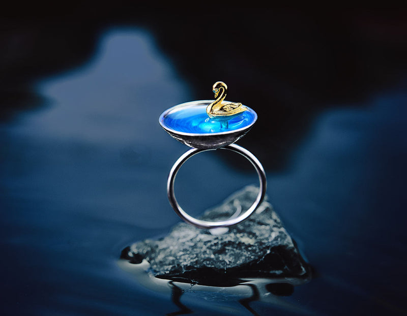 Swan Ring