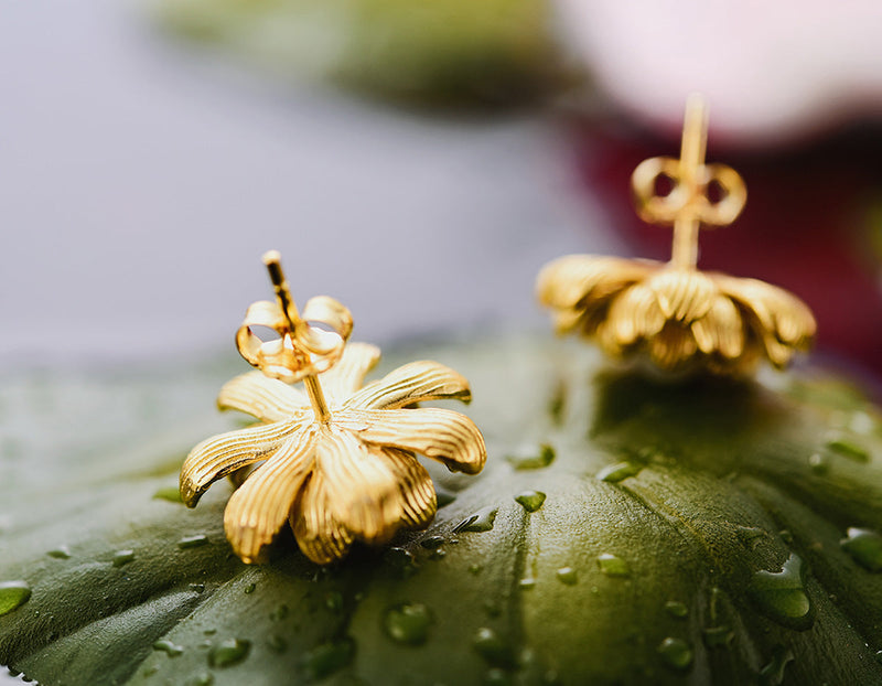 Pearl Lotus Stud Earring